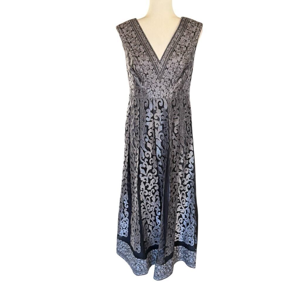 Kay Unger Cocktail Dress Silver Flocking Sheer Lined Sz 8 Vneck Holiday Metallic